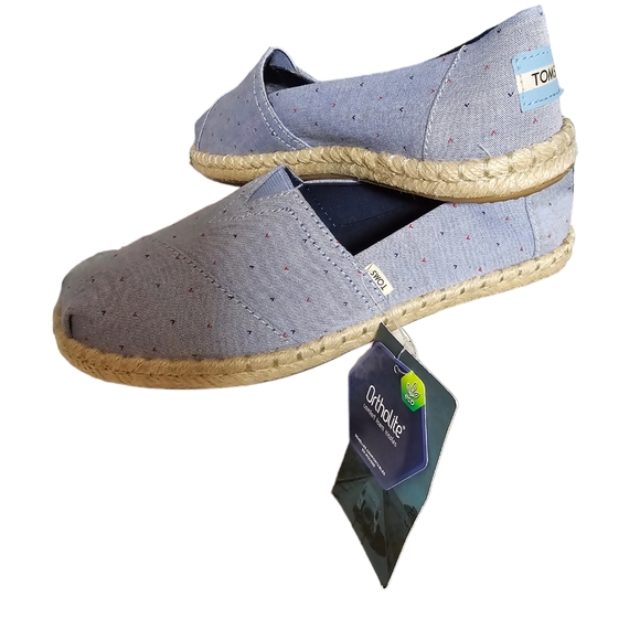 TOMS Classic Womes Blue Motif Woven Slip On Size 7.  NWT - Picture 6 of 8